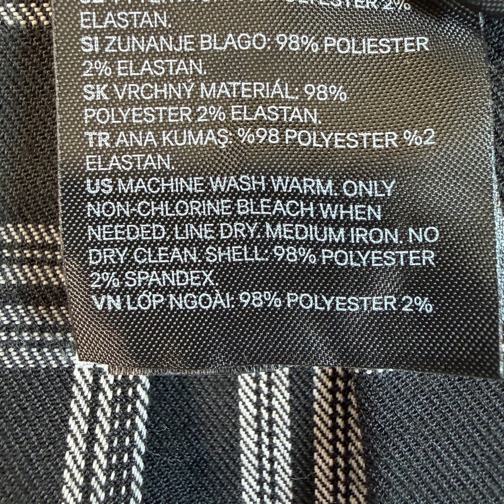 NWT Divided by H&M Black White Plaid Pleated Mini Skirt Size 14 Y2K Grunge - Picture 8 of 11